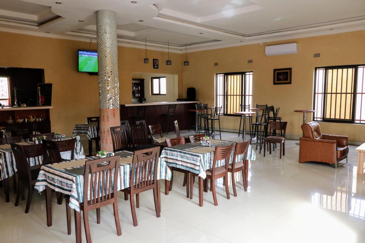 The Escape Lodge Lusaka Esterno foto