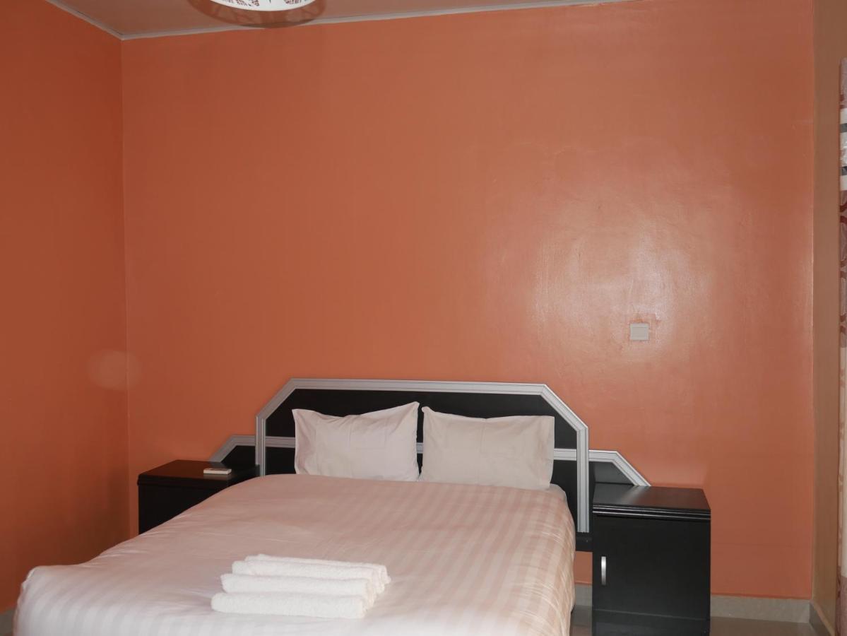 The Escape Lodge Lusaka Esterno foto