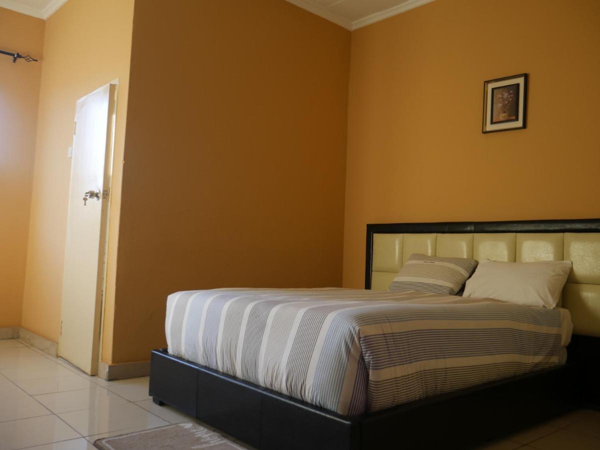 The Escape Lodge Lusaka Esterno foto